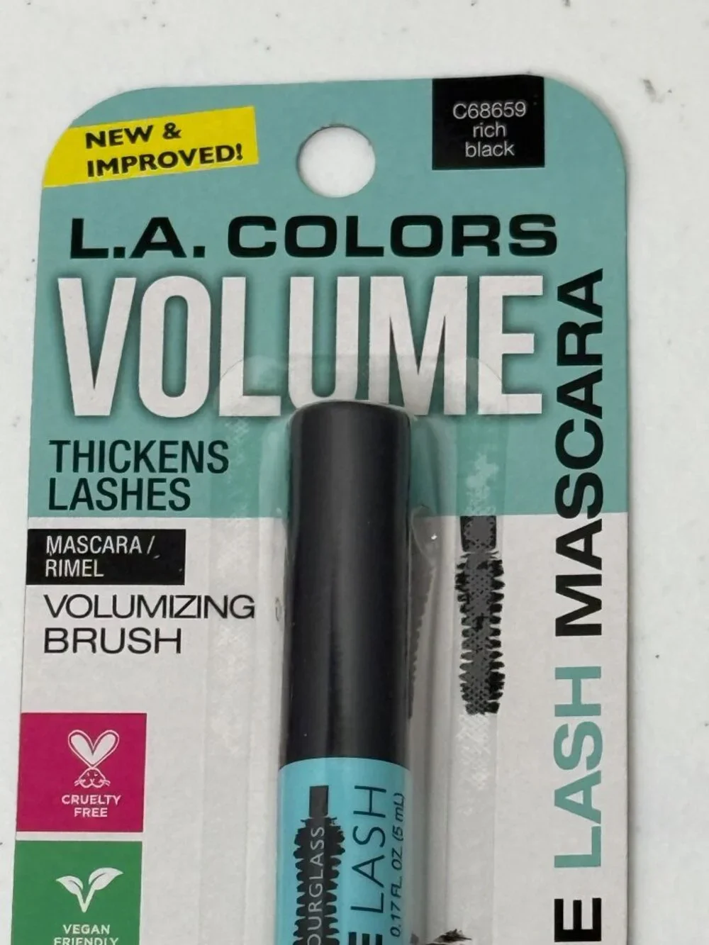 L.A. Colors Volume Lash Mascara Rich Black New Sealed